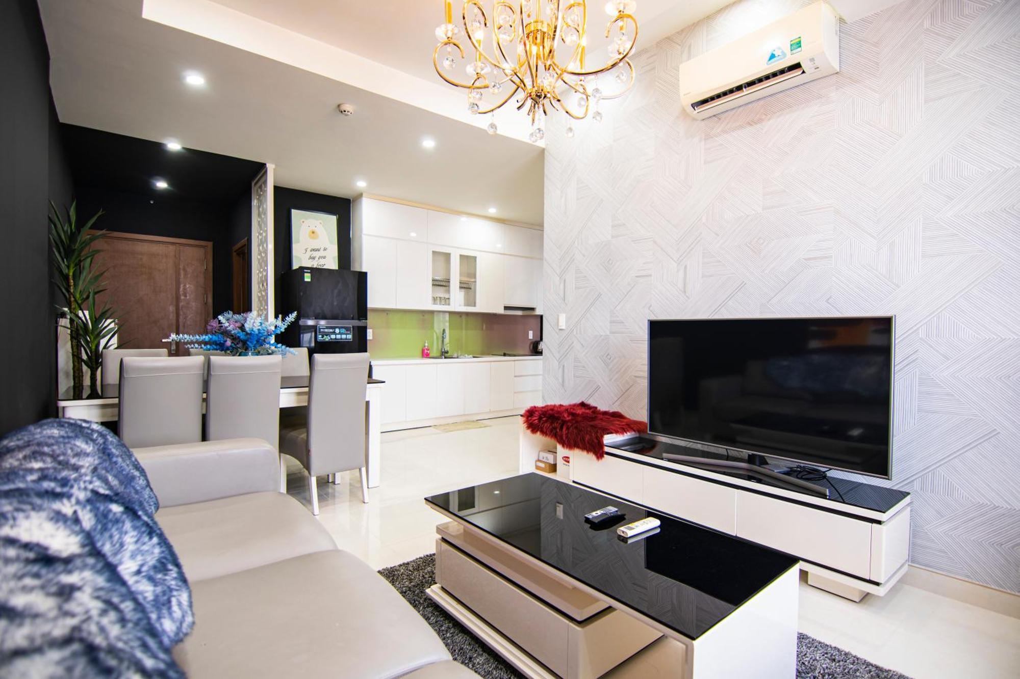 Le Places The Grand Riverside Saigon * TP. Hồ Chí Minh